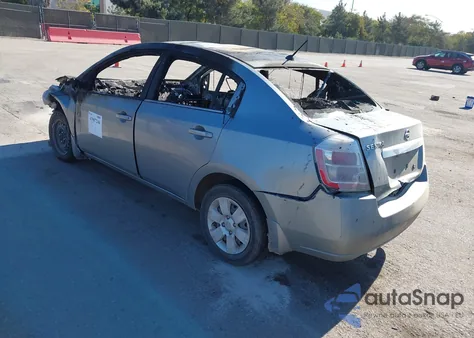 2010 Nissan Sentra 2.0 from USA, damaged, VIN 3N1AB6AP6AL619819